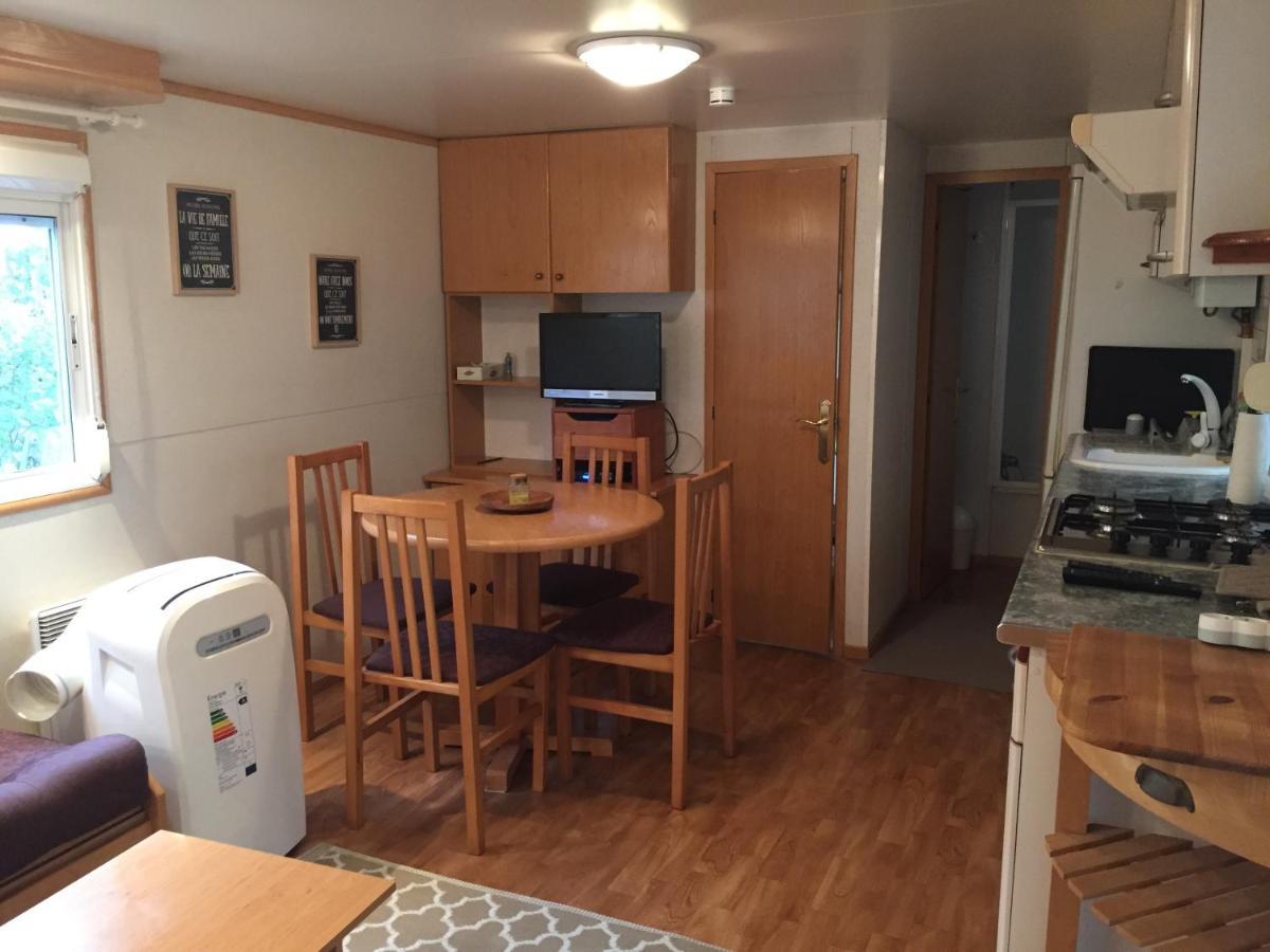 Mobil-Home 4-6 Personnes Saint-Julien-En-Born Eksteriør billede